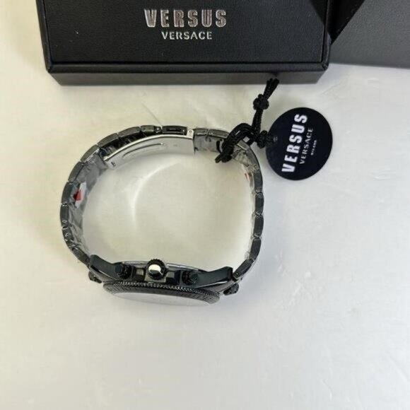 New Authentic Versus Griffith Bracelet Watch - Picture 7 of 10
